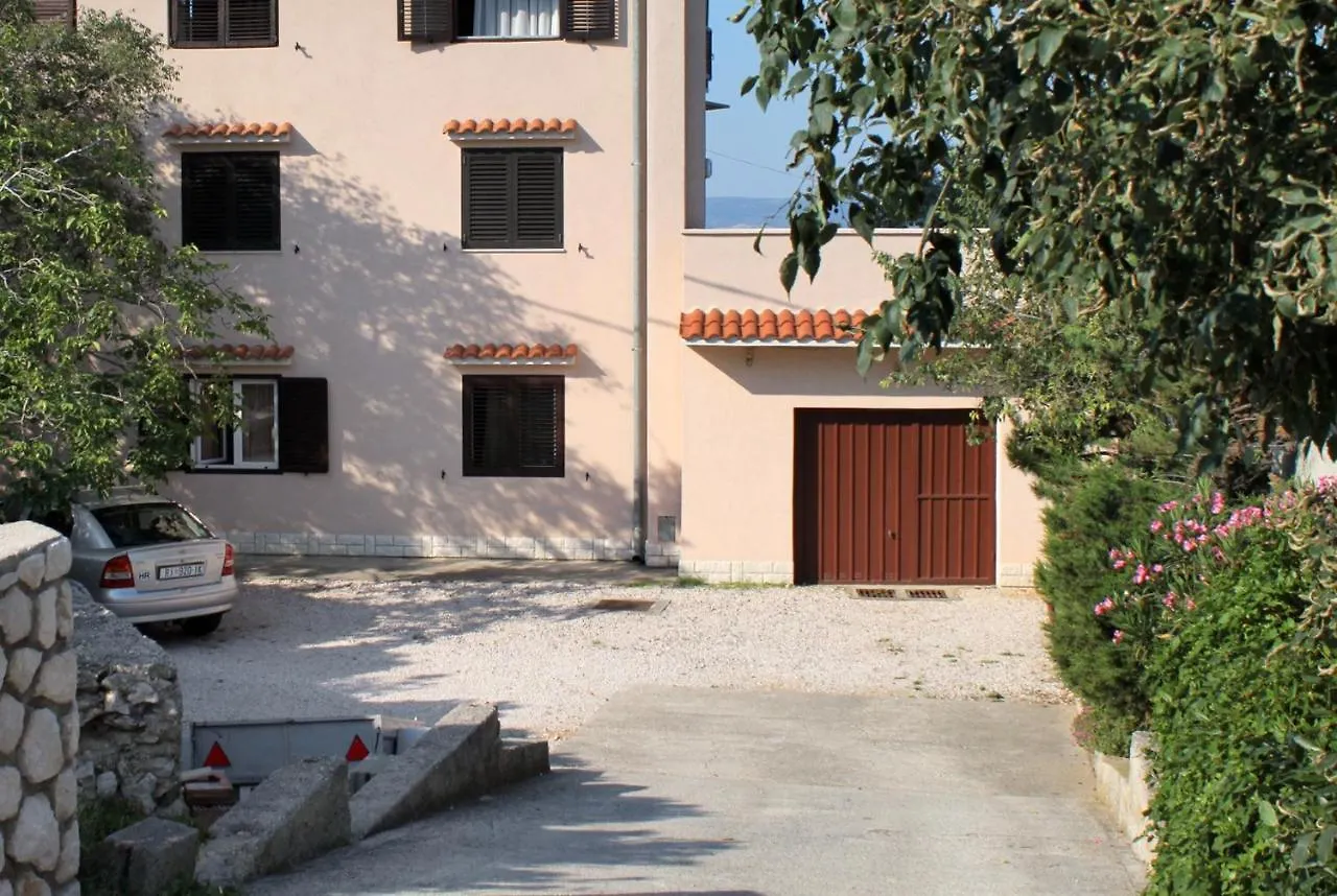 Apartment Novi Vinodolski 5587B