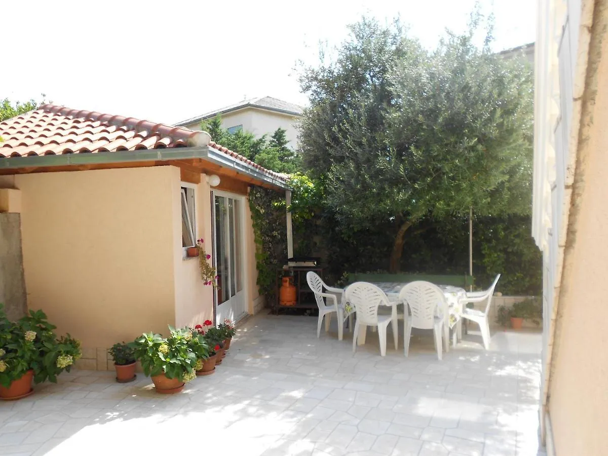 Apartment Novi Vinodolski 5587B Croatia