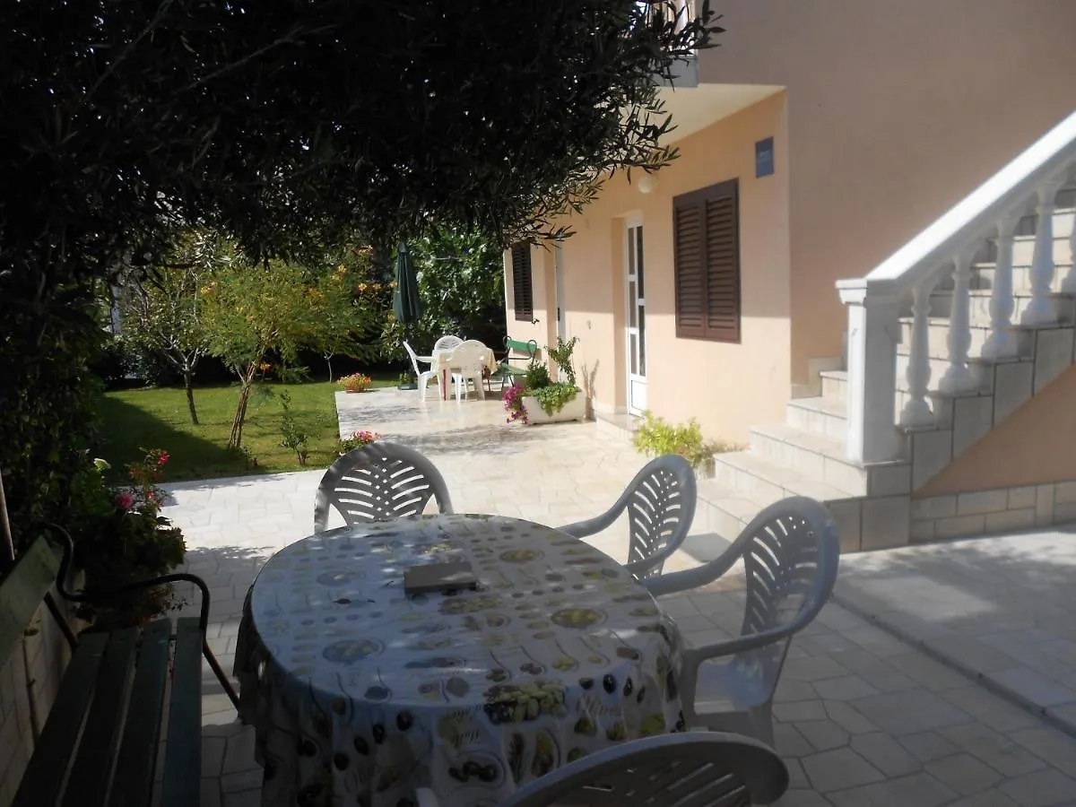 Apartment Novi Vinodolski 5587B